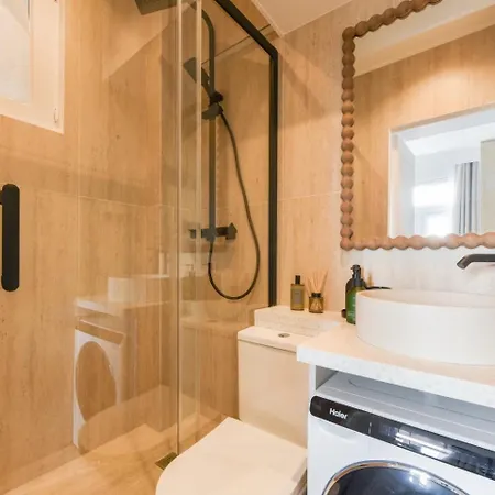 Apartment Luxury - Exhibition Park